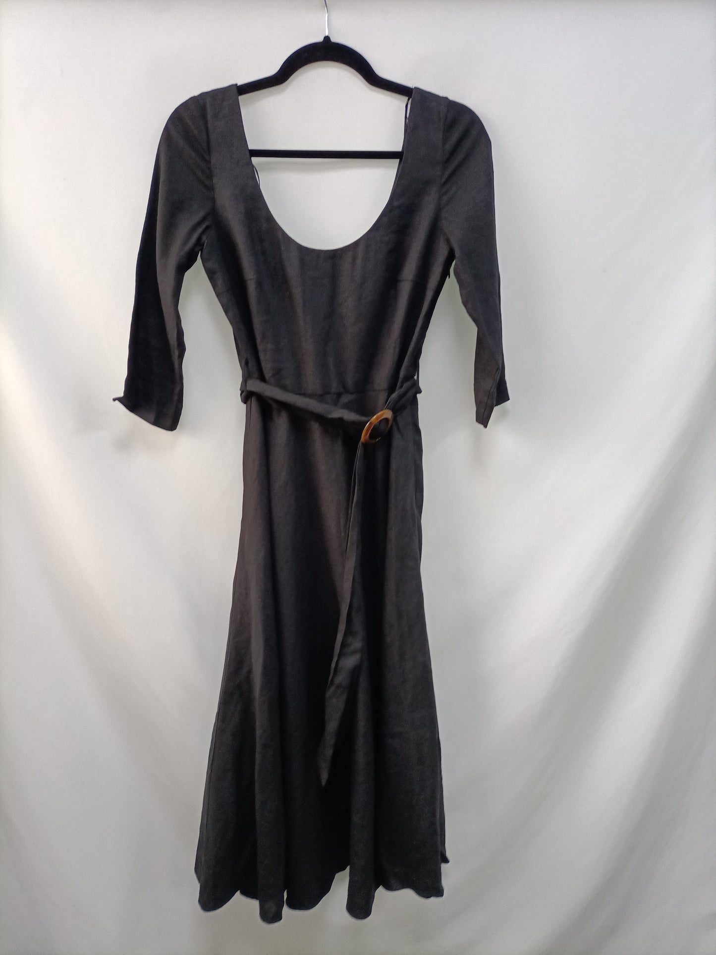 ZARA. Vestido midi lino negro T. M