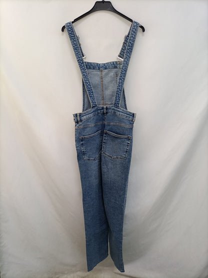 H&M. Peto vaquero recto T.36