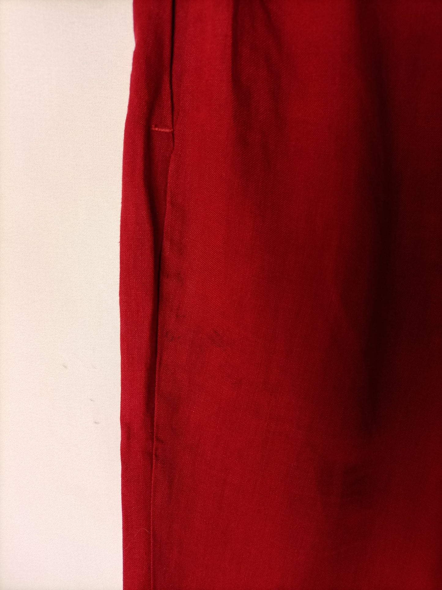 OTHERS. Red linen flowy trousers. Size 36