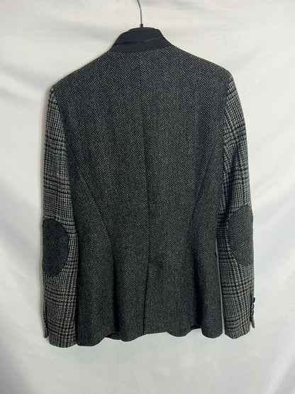 ZARA. Grey herringbone and check blazer. TXS(Tara)i