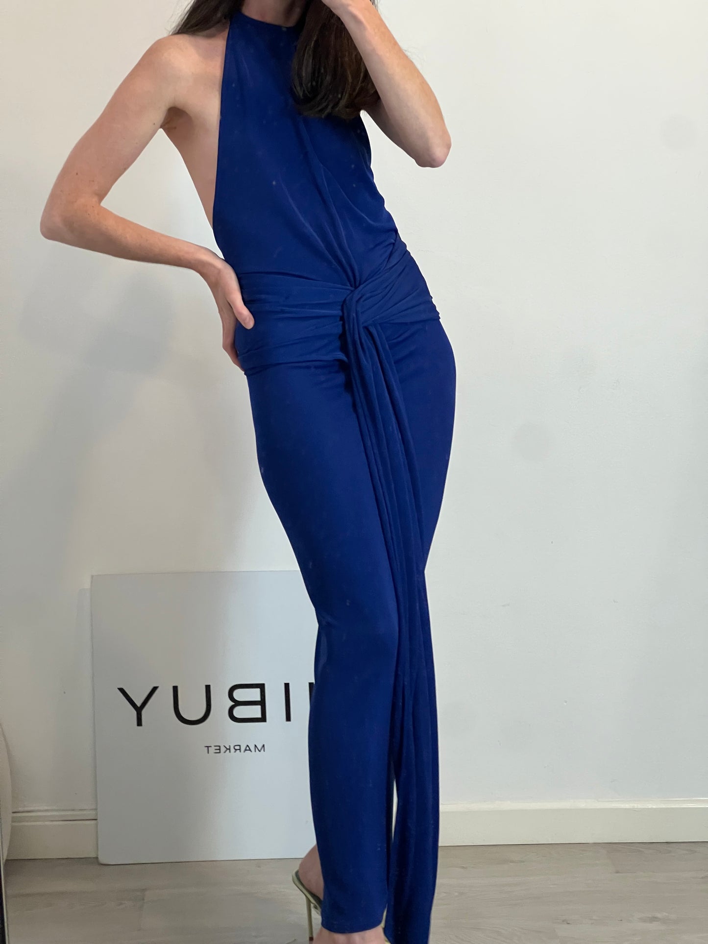 CLARO. Vestido largo halter