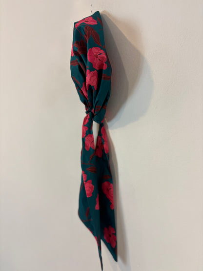 ZARA. Turbante flores verde