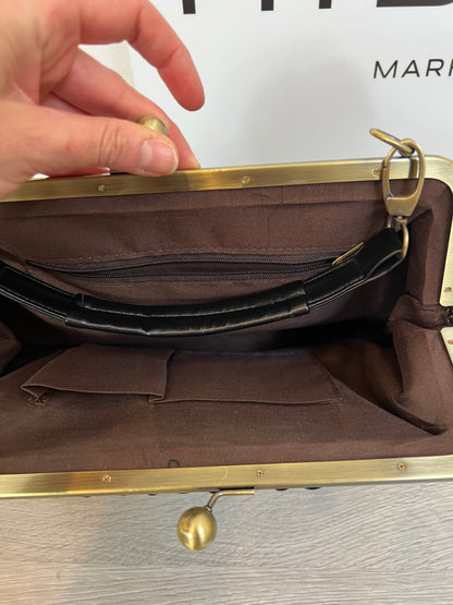 OTRAS. Bolso negro vintage