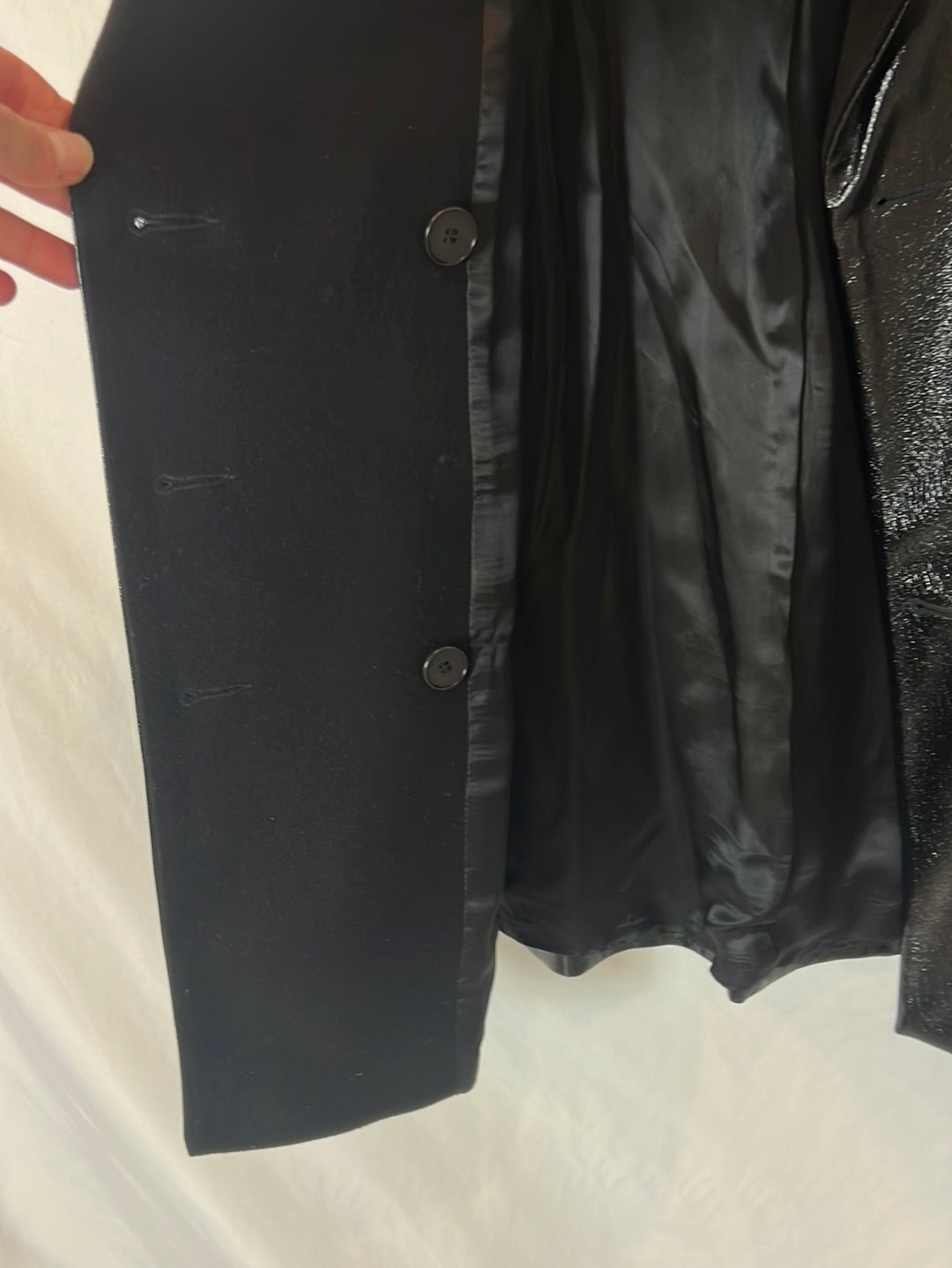 MAJE. Abrigo fino negro doble textura. T 40