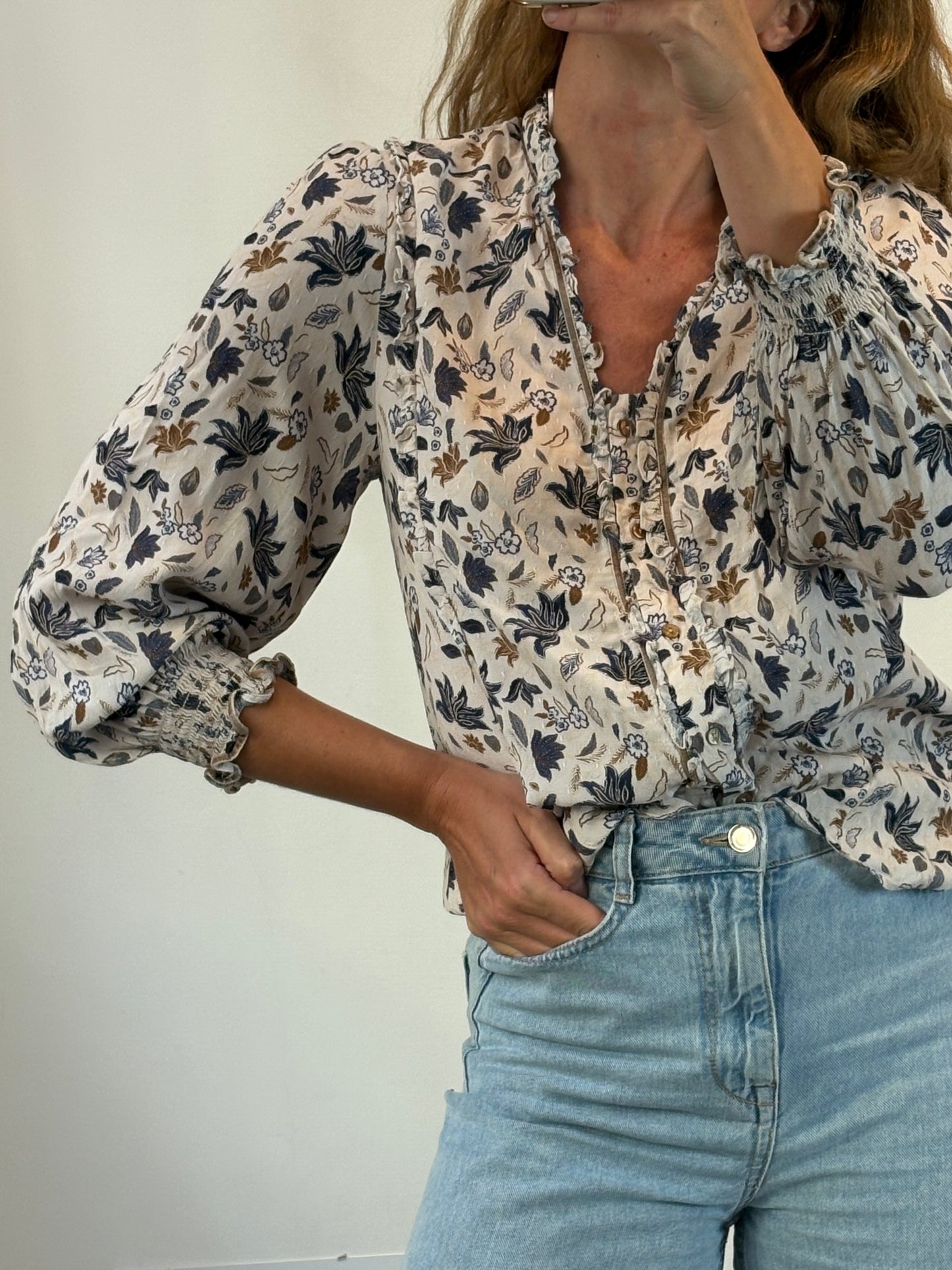 LLOYD´S. Blusa fluida estamapda