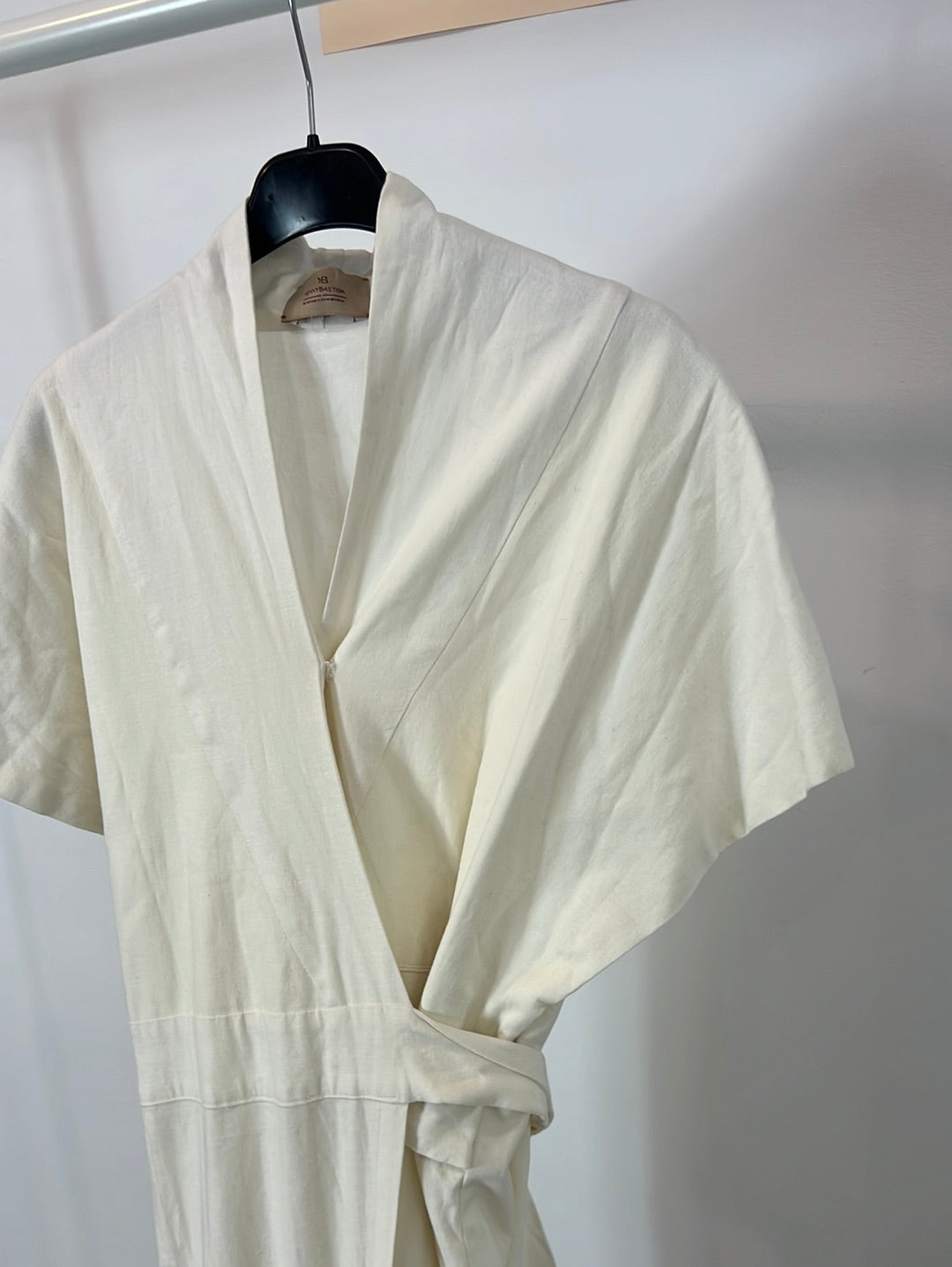 YENNYBASTIDA. Vestido blanco detalle borlas. T S