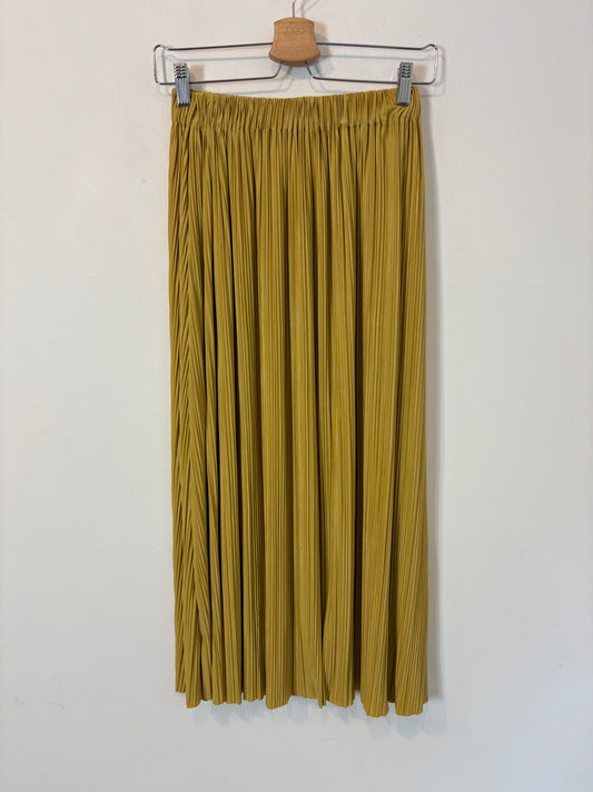 SAMSOE SAMSOE. Falda midi verde pistacho plisada. T S