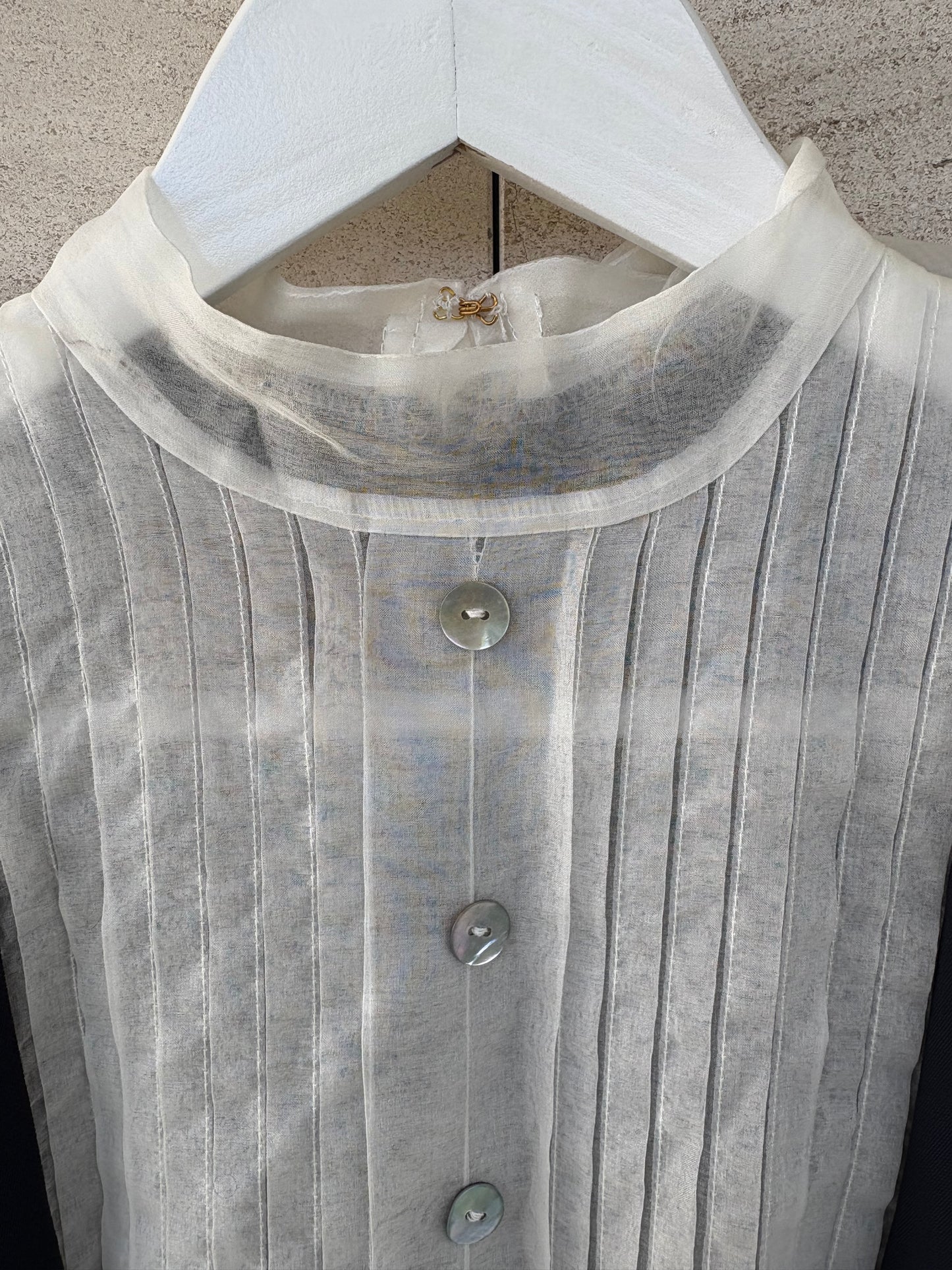 IQ COLLECTION. Vestido largo azul con seda