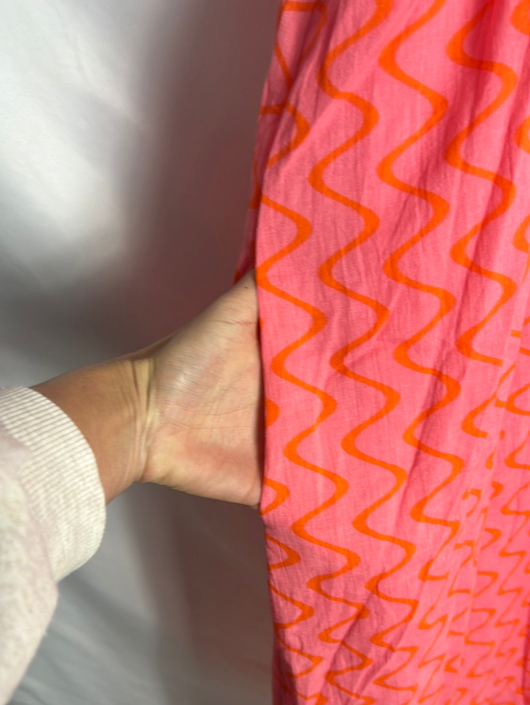 open lace back dress ZARA. Pink zigzag orange dress. Size XS (S/M) – Hibuy market