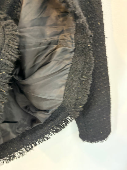 ALEXANDRA NEEL. Chaqueta tweed negra cinturón