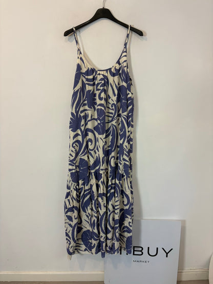 Vestido largo estamapdo azules