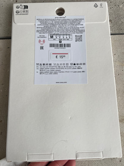 ZARA. Collar tela verde y colgante dorado. T M