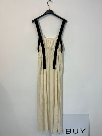 ZARA. Long pleated dress with strap detail. TS