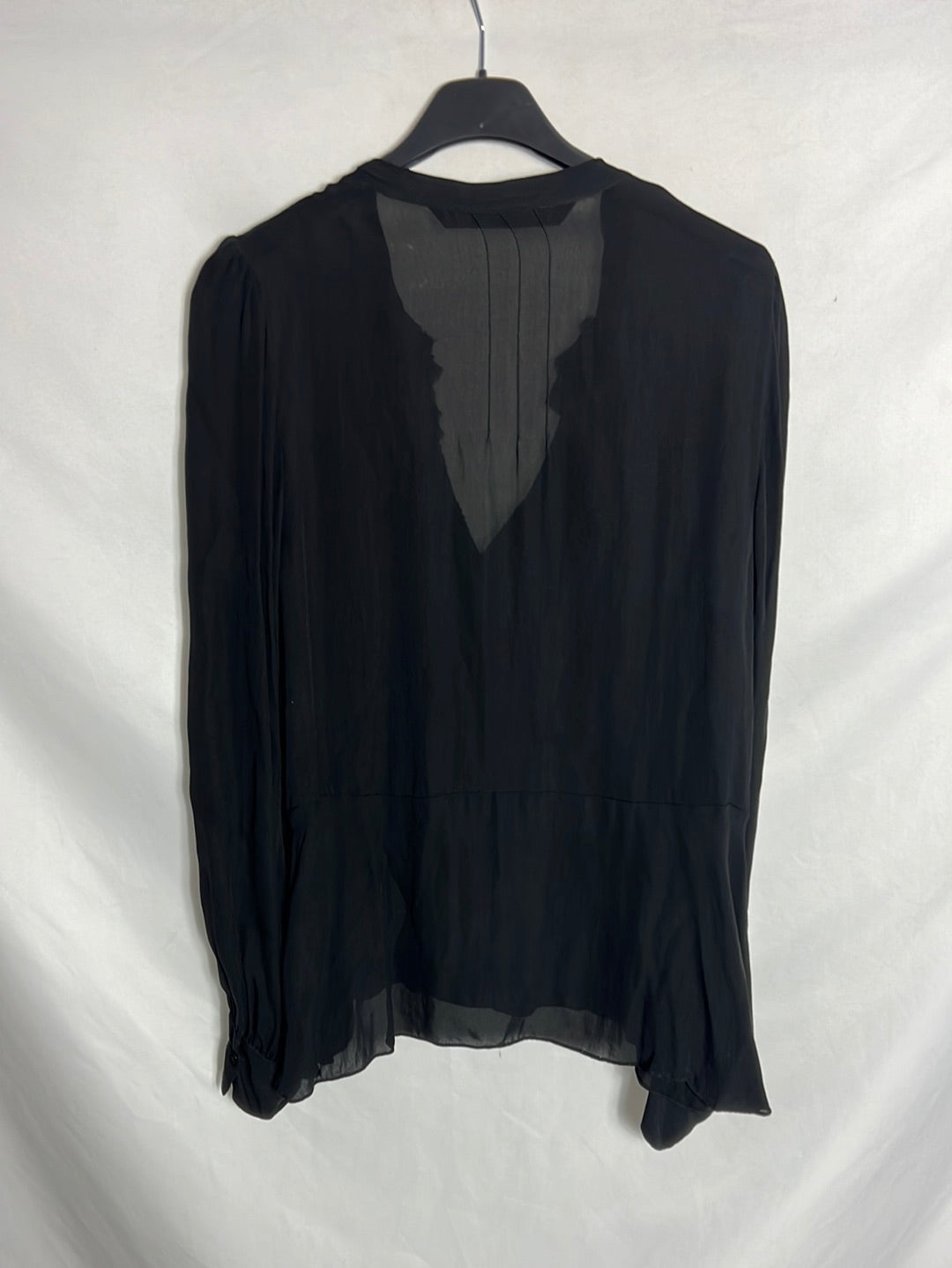 ZARA. Blusa negra semitransparente . T S