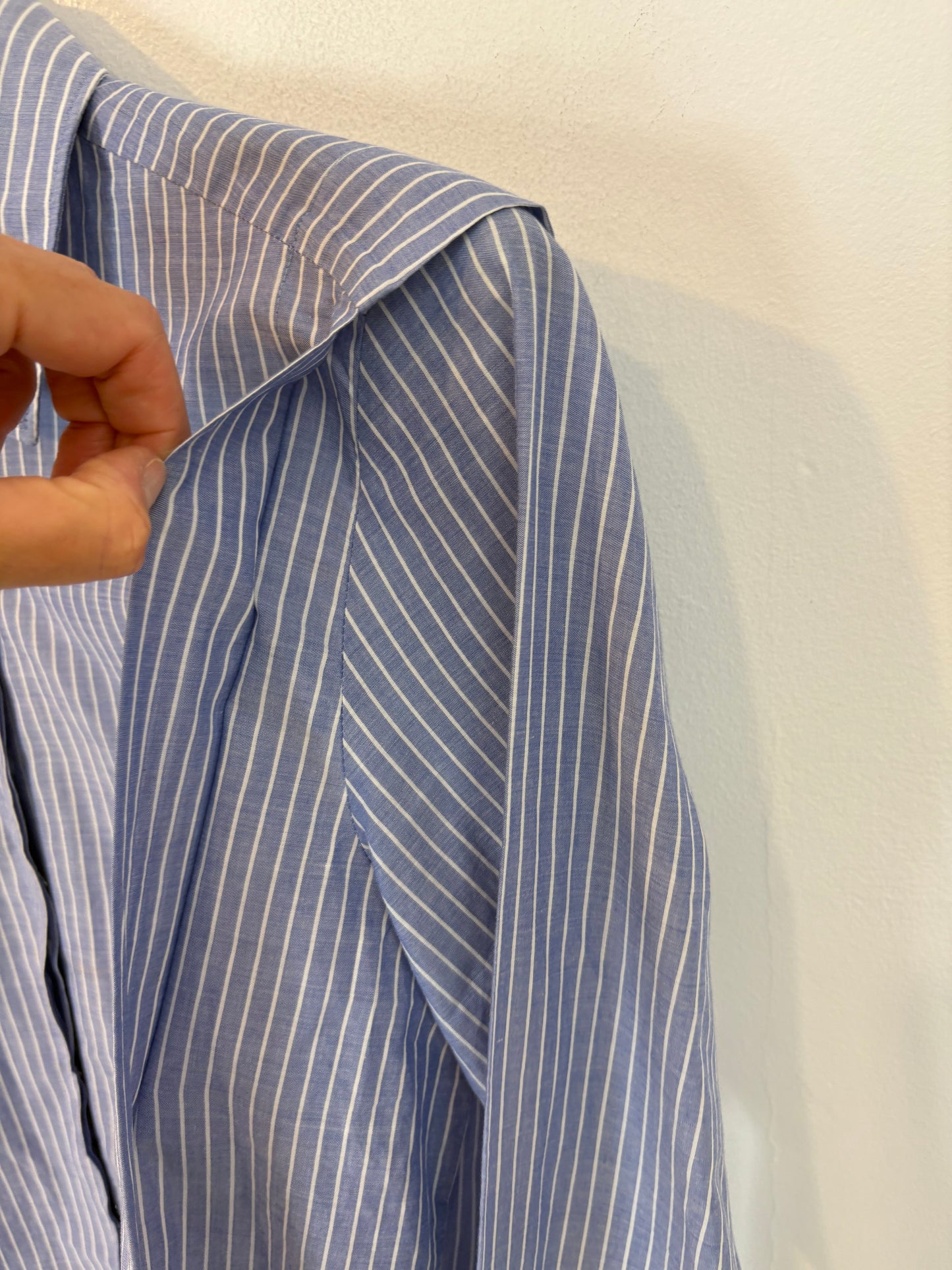 HARTFORD. Camisa azul rayas
