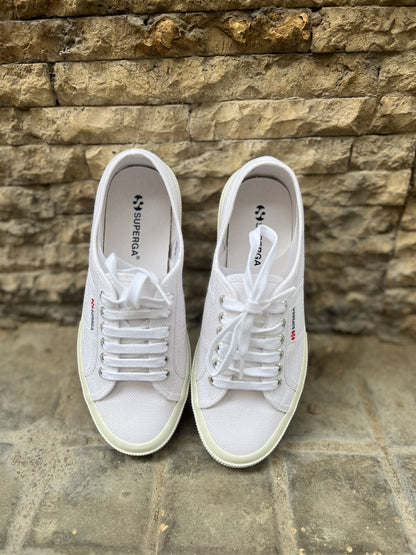 IMAN. White ribbed top Tm