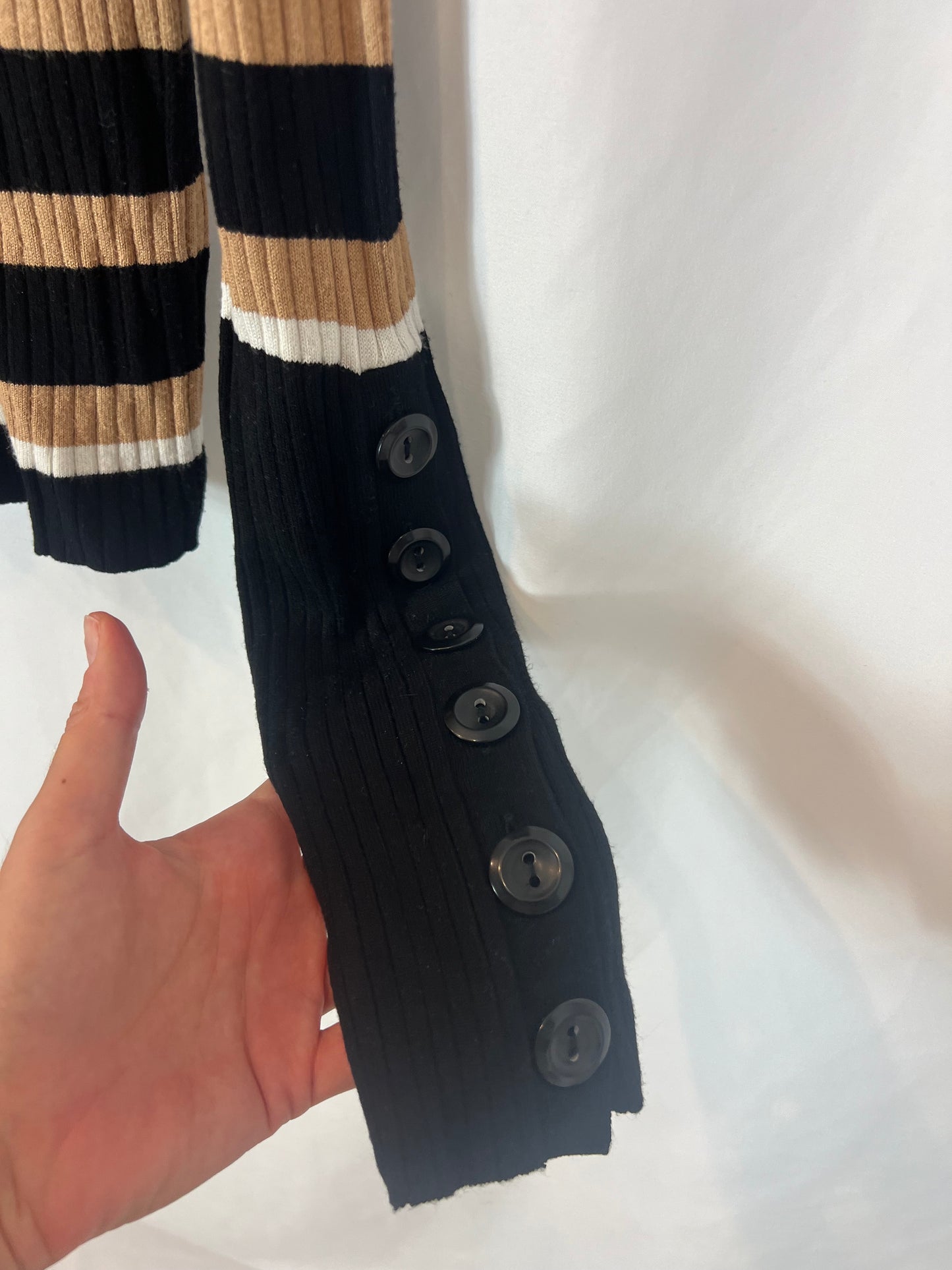 ZARA. Jersey rayas canalé. T M