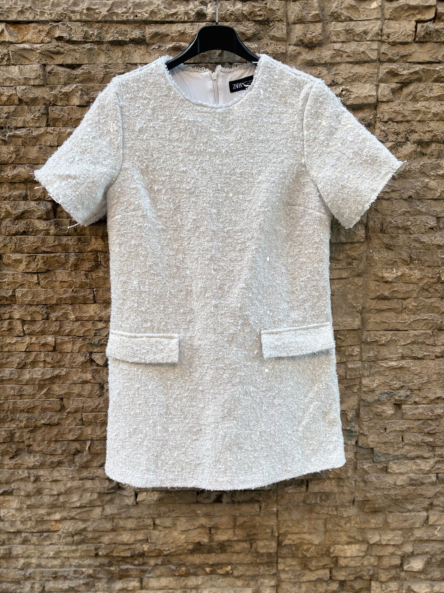 ZARA. Vestido corto tweed lentejuelas. T S