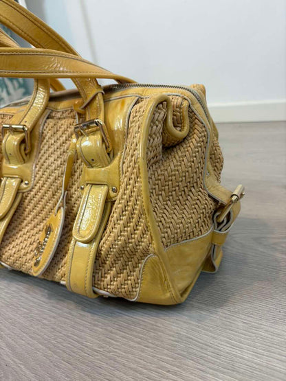 BALLY. Bolso amarillo doble textura