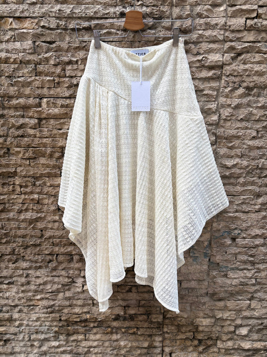 ZOTTIER. Falda asimétrica modelo ´snow´. T S