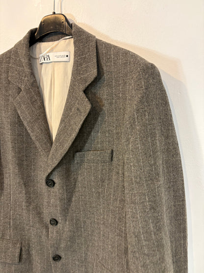 ZARA. Blazer  raya diplomática con lana