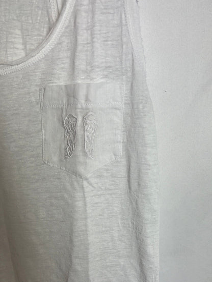 BERENICE. Camiseta blanca detalle bolsillo. T M