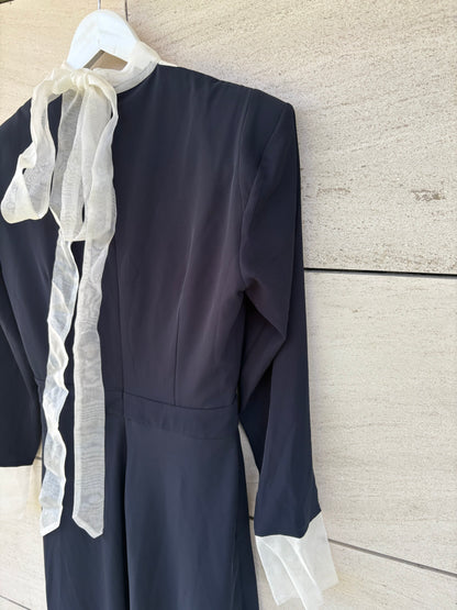 IQ COLLECTION. Vestido largo azul con seda