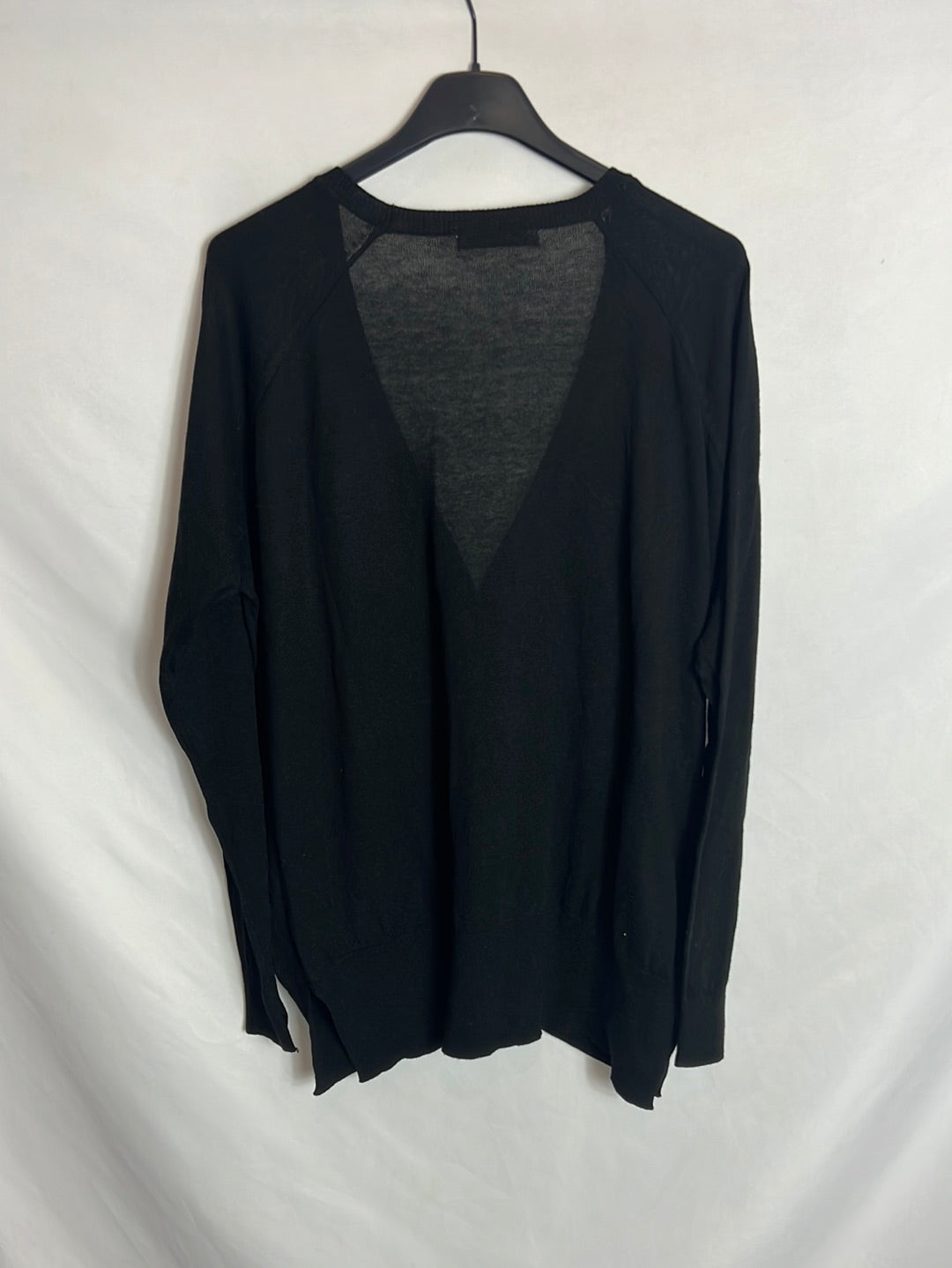 ZARA. Black cardigan with pockets. TM