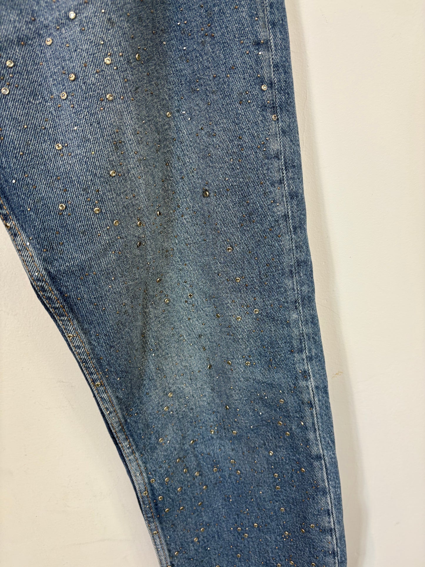 ZARA. Denim recto pedreria