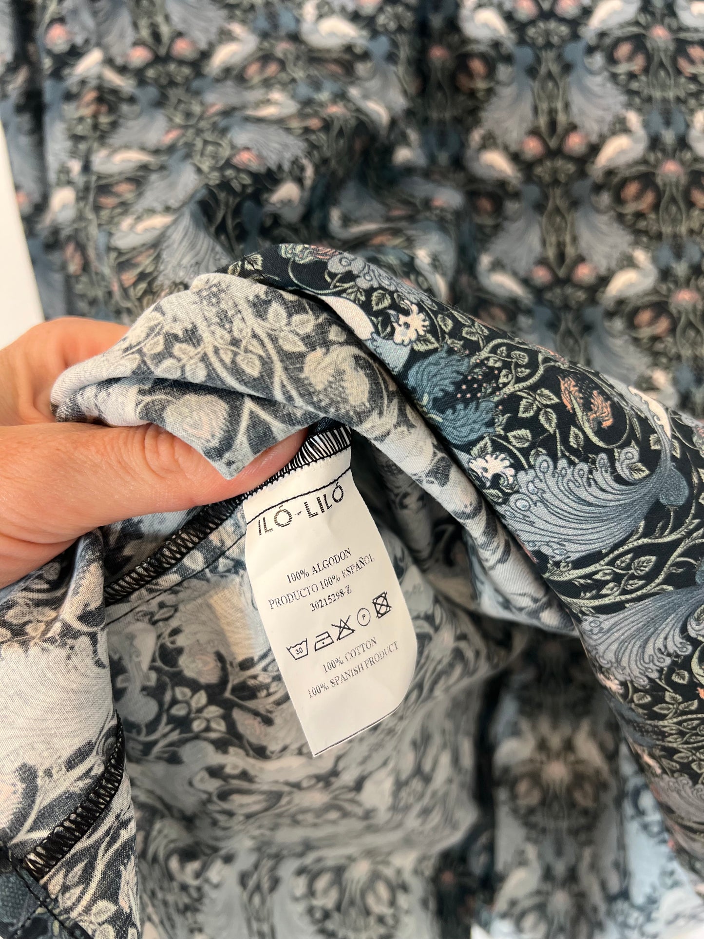 ILÓ-ILÓ. Blusa azul estampada T.s