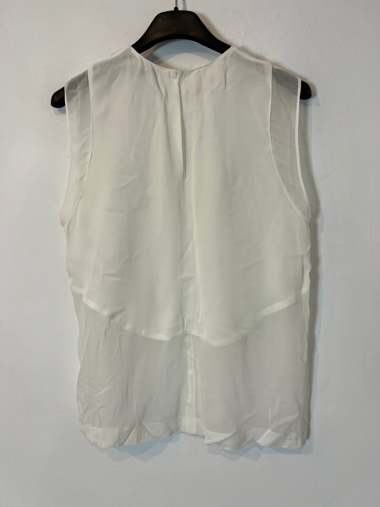 BIMBA Y LOLA. Textured white top. Size XS