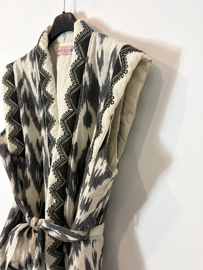 PITI CUITI. Chaleco acolcha estampado. T U (M)