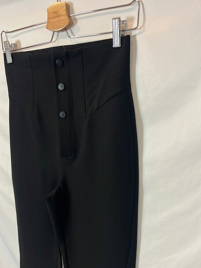 ZARA. Pantalón negro botones T.s