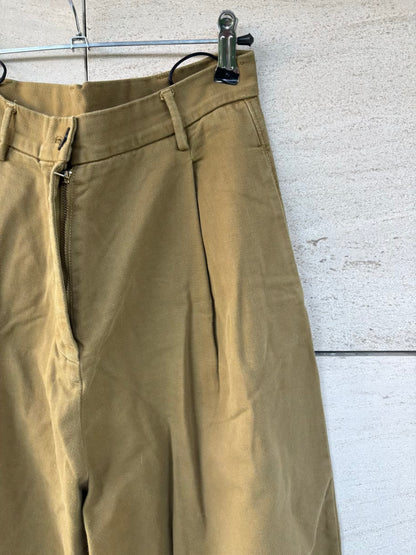 FORTE FORTE. Pantalón caqui pata ancha
