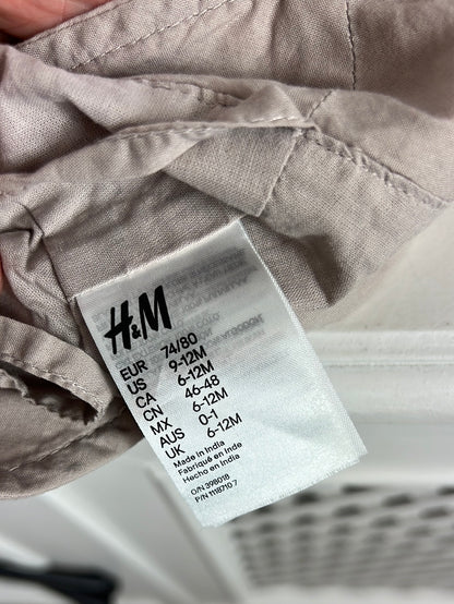 H&M. Bucket beige oscuro T 6-12  meses