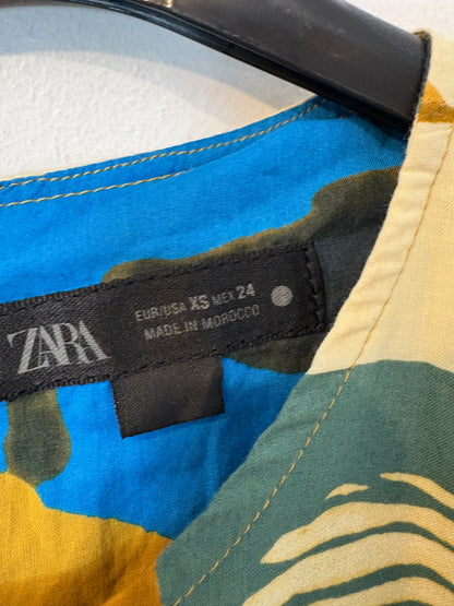 ZARA. Vestido midi estampado