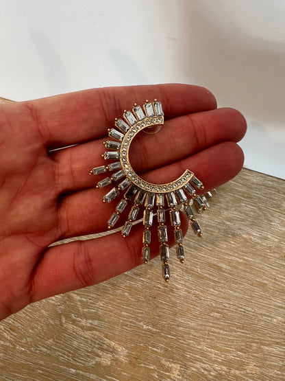 OTRAS. Pendientes pedrería media luna