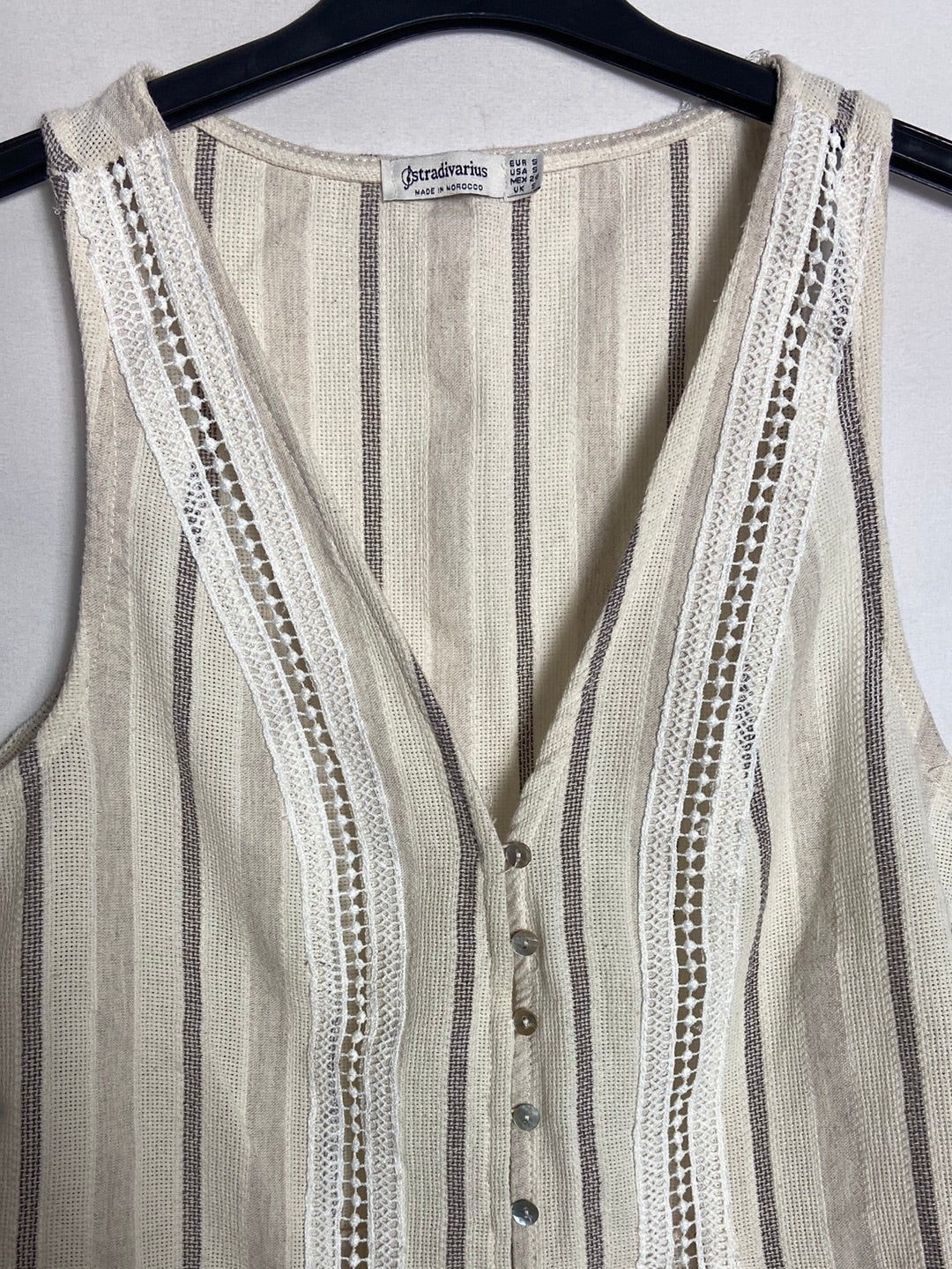 STRADIVARIUS. Top efecto lino beige rayas. T S