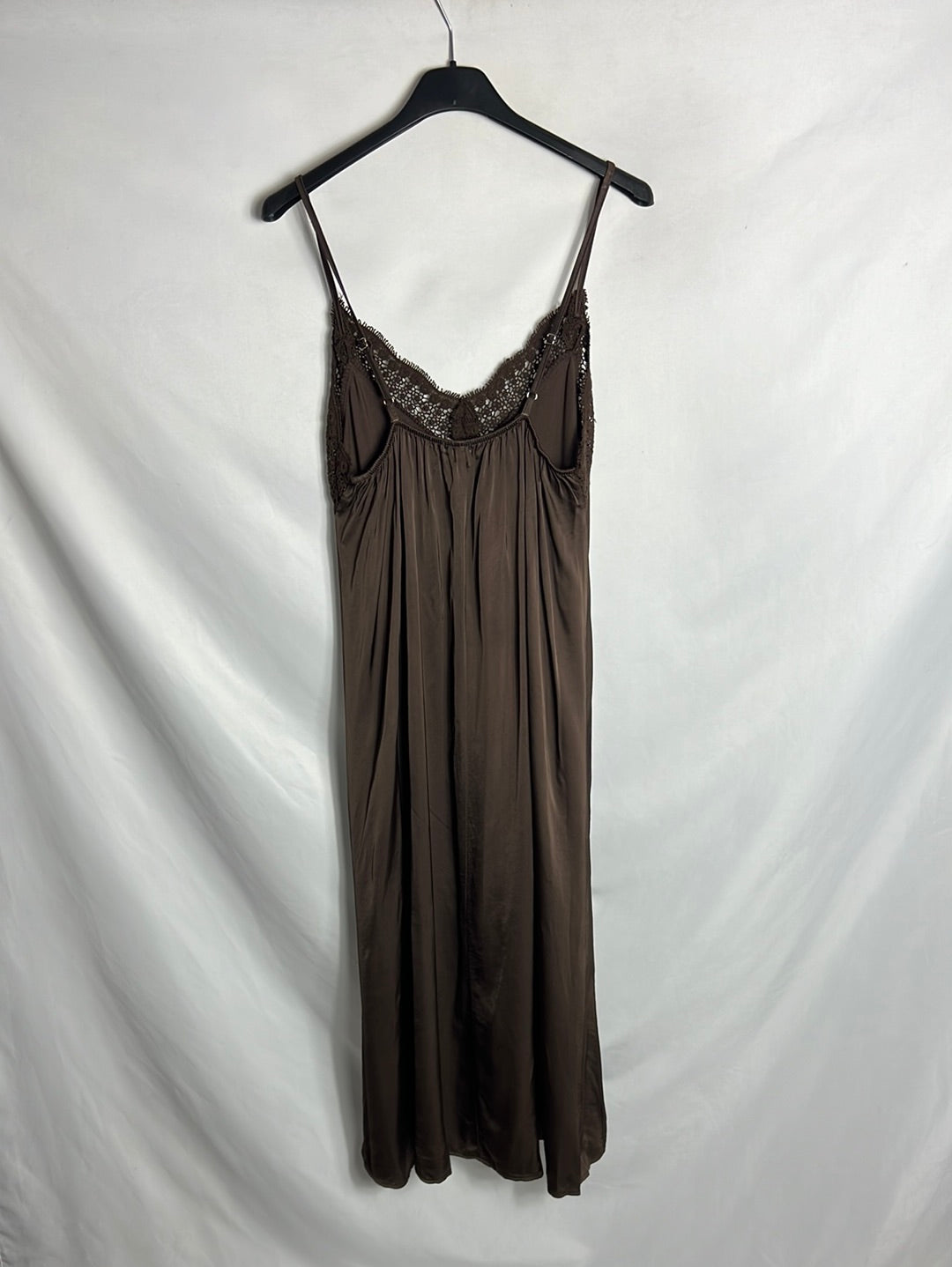 N DE NUBE. Vestido marrón lencero T.u(s)