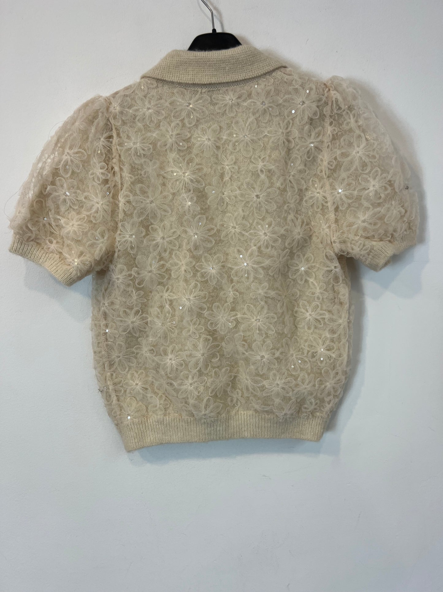 ZARA. top beige tull flores T.s