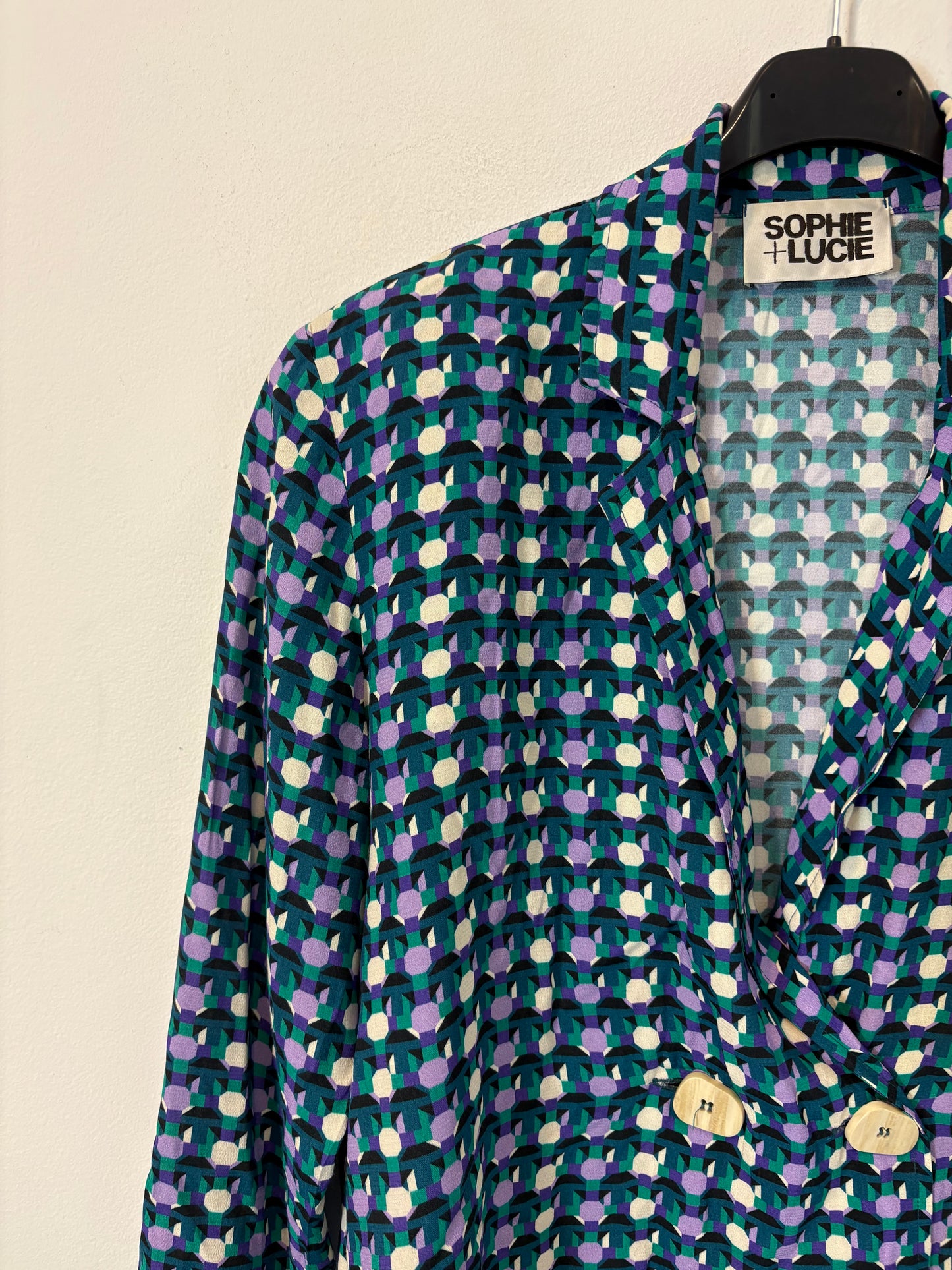 AMEÉ. Sleeveless fringed sweater S.(s)