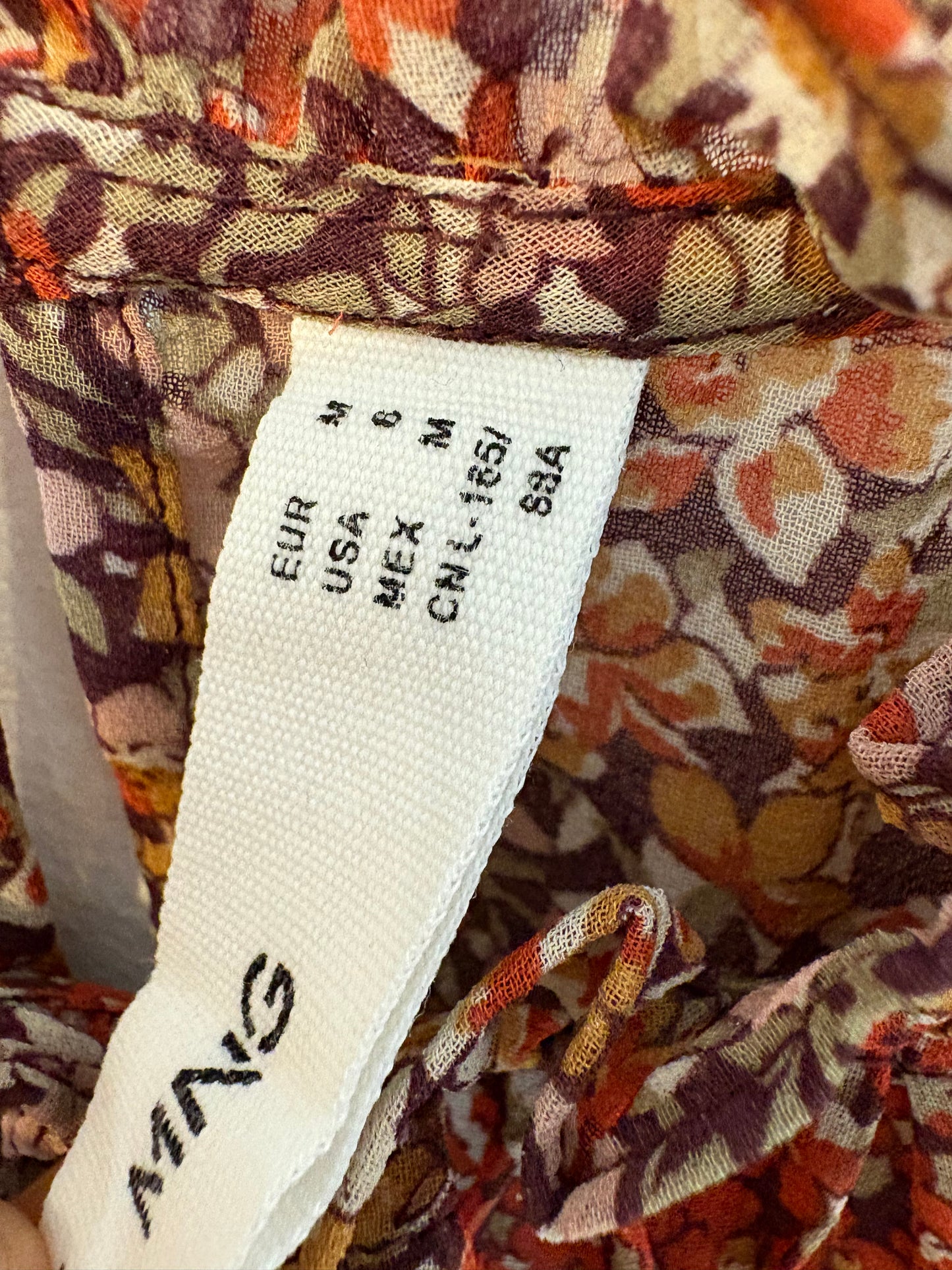 MANGO. Blusa flores detalle fruncido