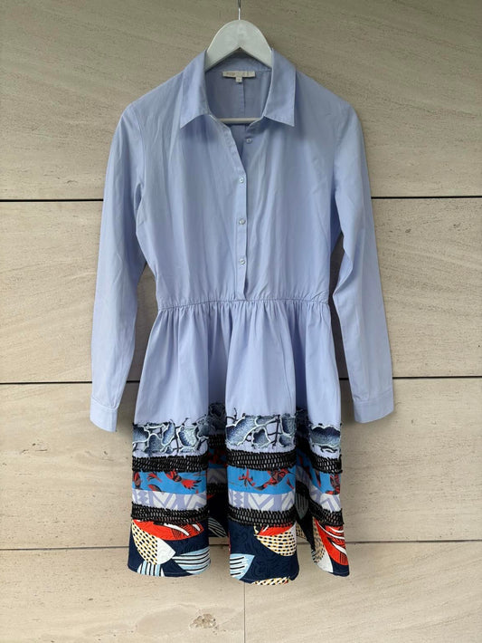 MAJE. Vestido corto detalles bordados