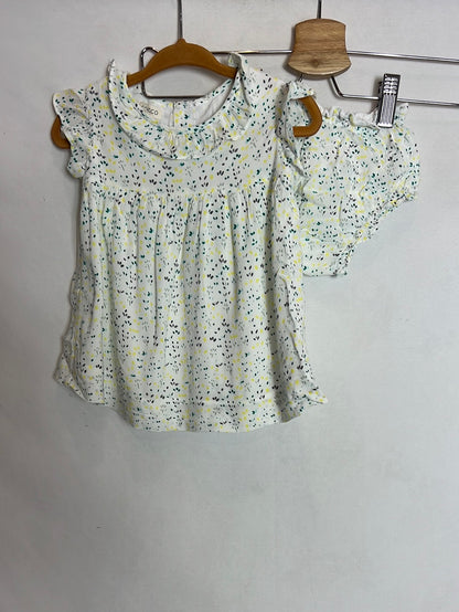 GOCCO. Jesusito blanco estampado. T 9-12 meses