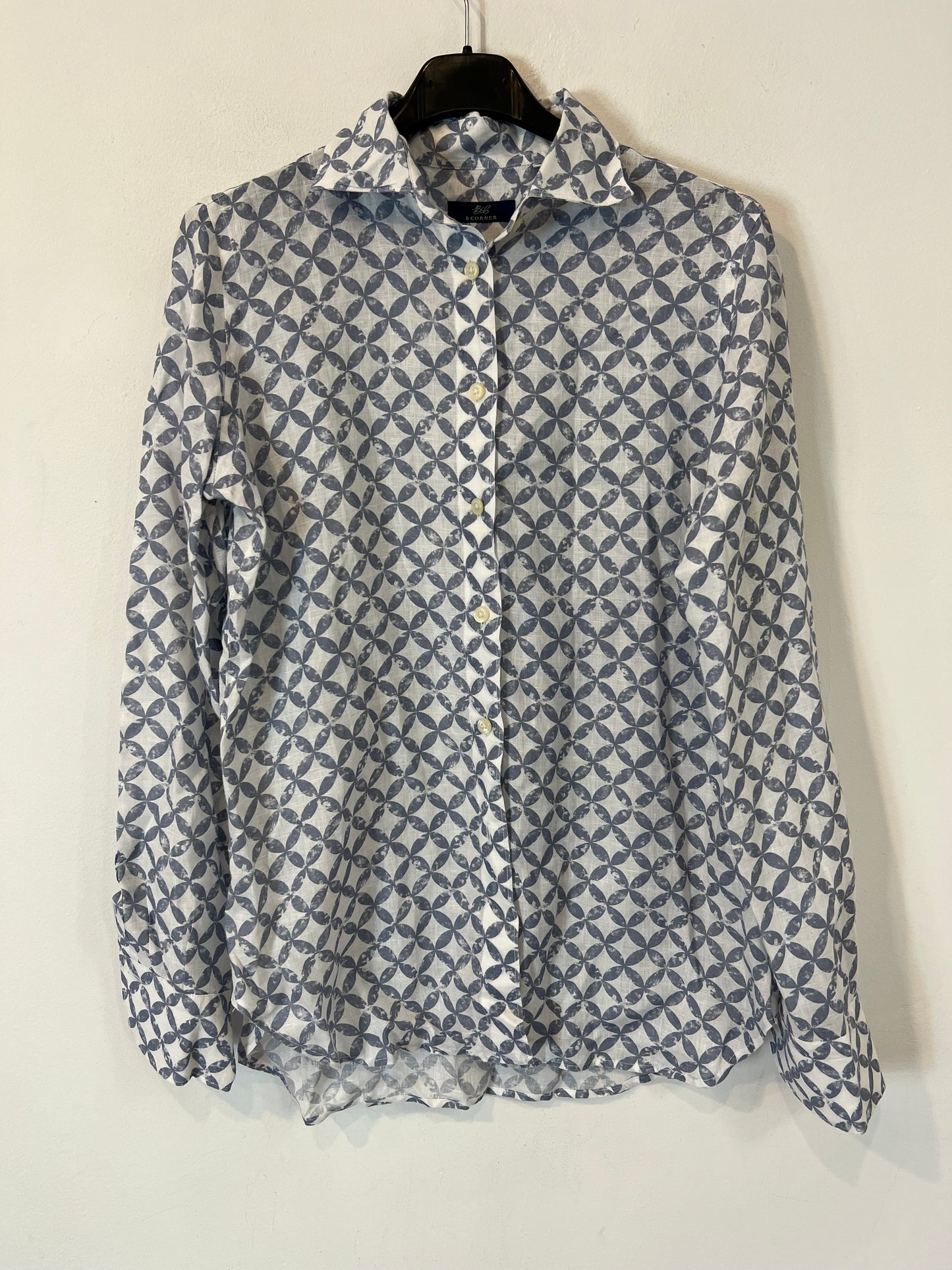BCORNER. Blusa lino estampada T.42 (s)