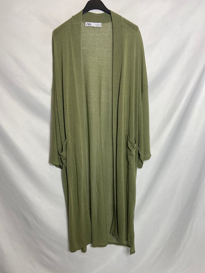 ZARA. Fine green Ts cardigan