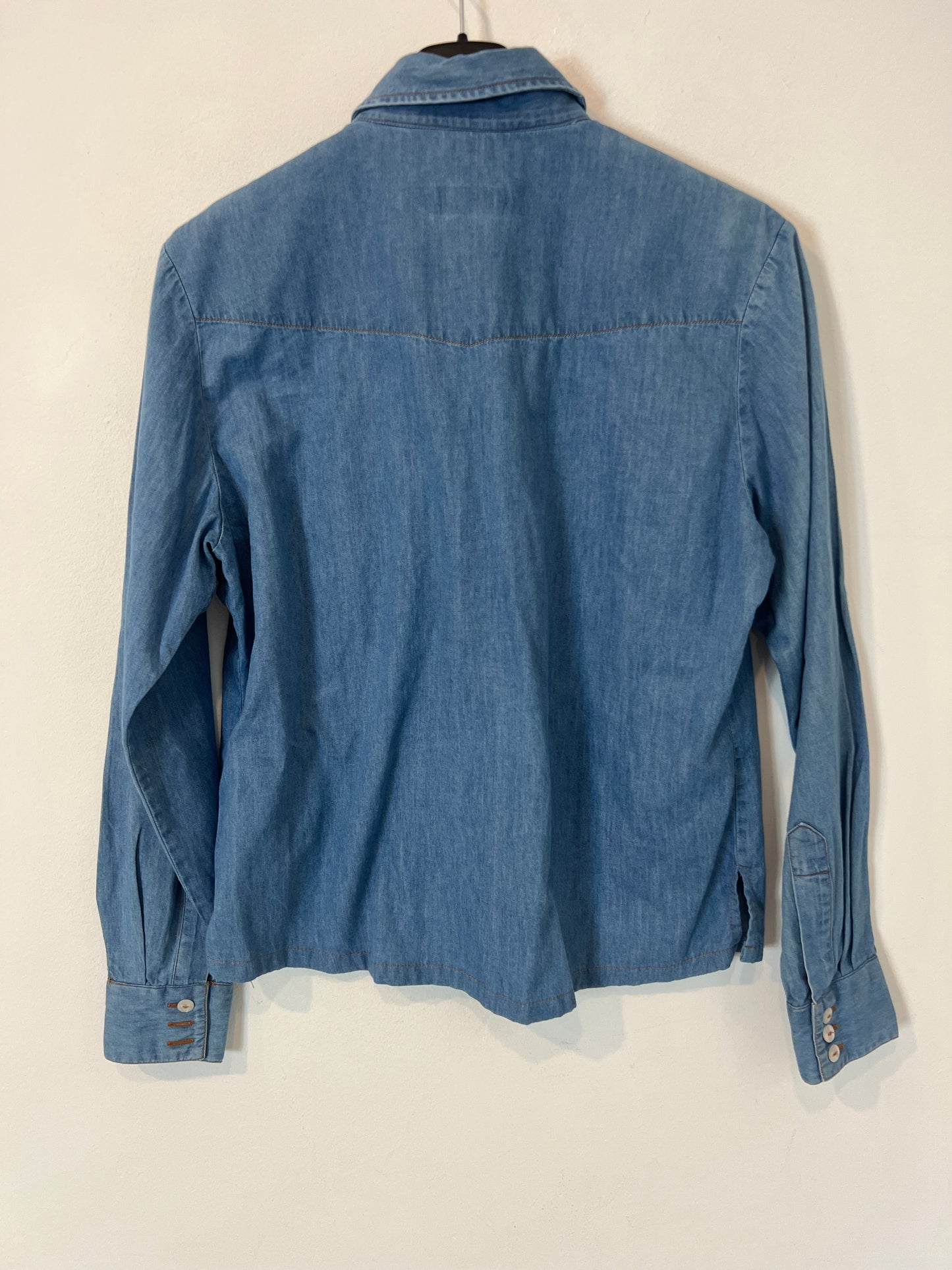 ARBELAITZ. Camisa denim ligera bolsillos. T S