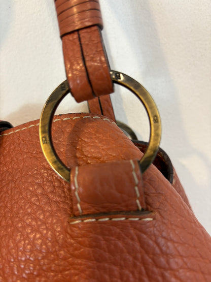 CAROLINA HERRERA. Bolso de hombro piel asa multiple