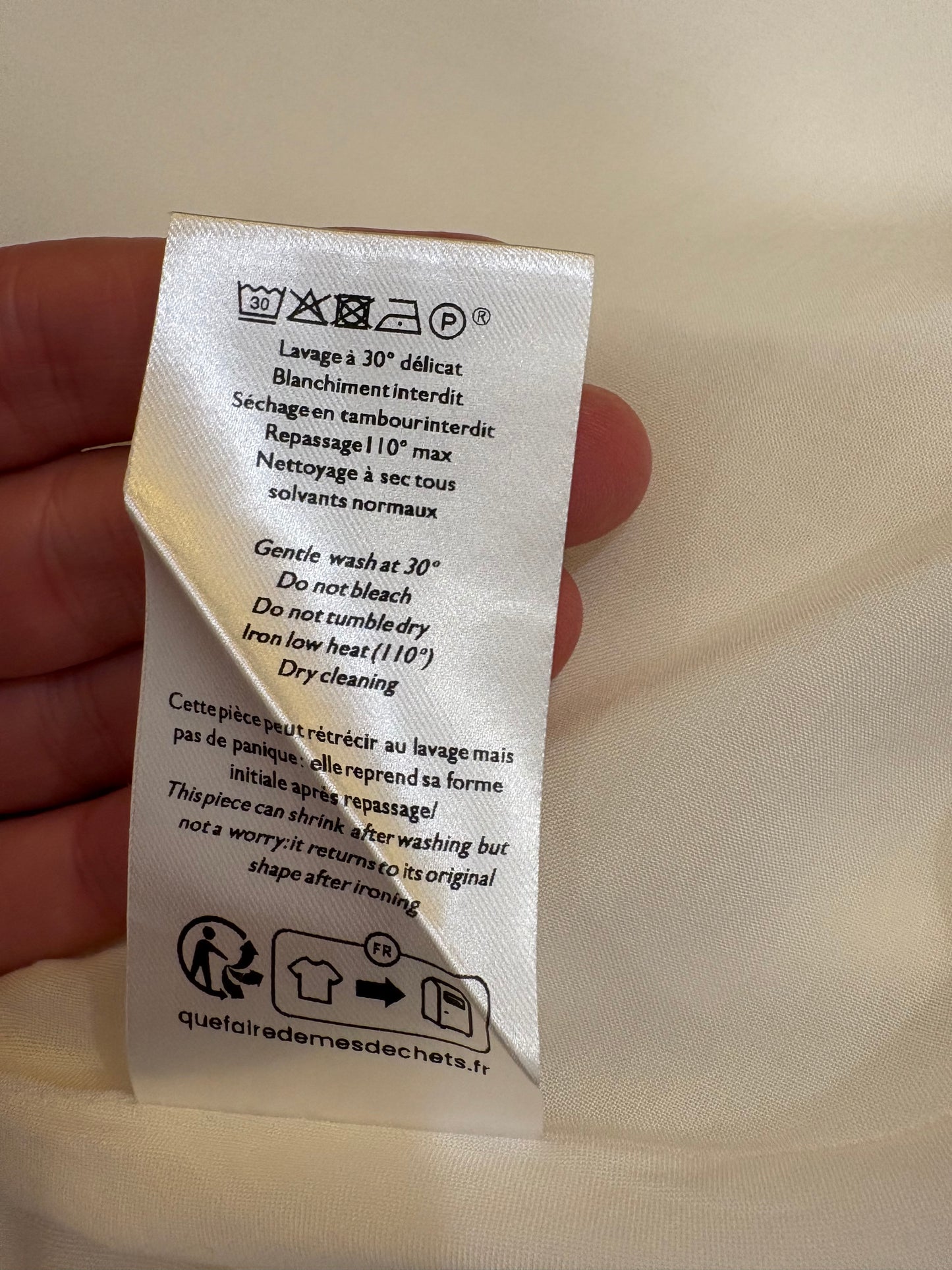 SEZANE (EDITIONS). Falda beige crudo satinada T.36