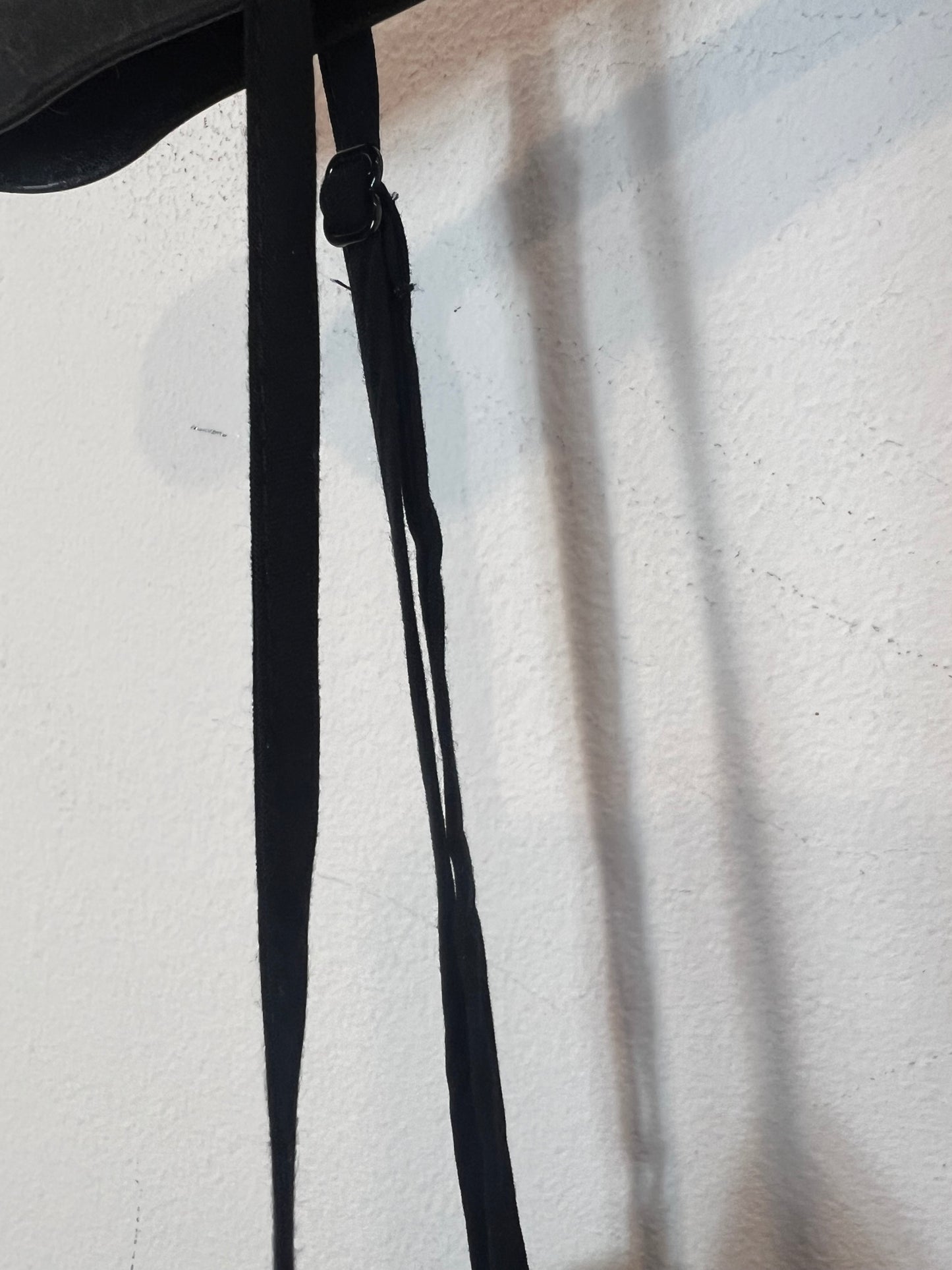 PARFOIS. Long black dress with straps. TM/L